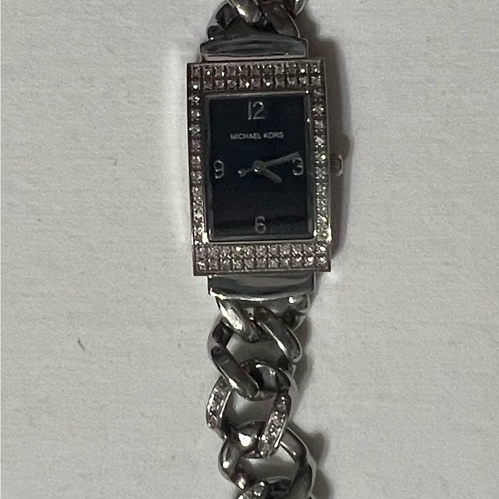 Women’s Special Edition Michael Kors Glitz Chunky Chain Bracelet Watch - Picture 5 of 7